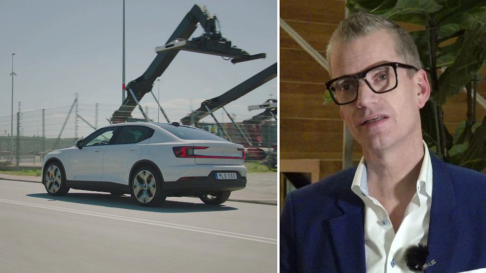 vit elbil från Polestar och man i blå kostym och svarta glasögon som kommenterar det stora varsel av tjänstemän som Polestar flaggat för