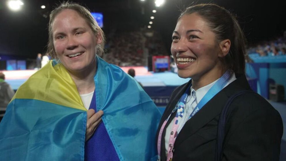 Nicolina Pernheim Goodrich och tränaren Mikaela Barrera Birath