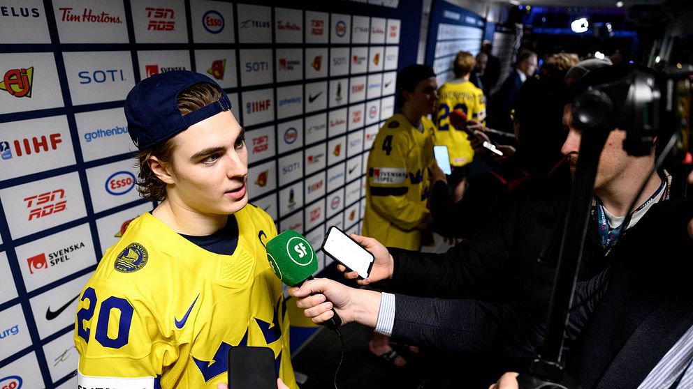 Som kapten är det Liam Öhgrens uppgift att möta media efter matcherna.