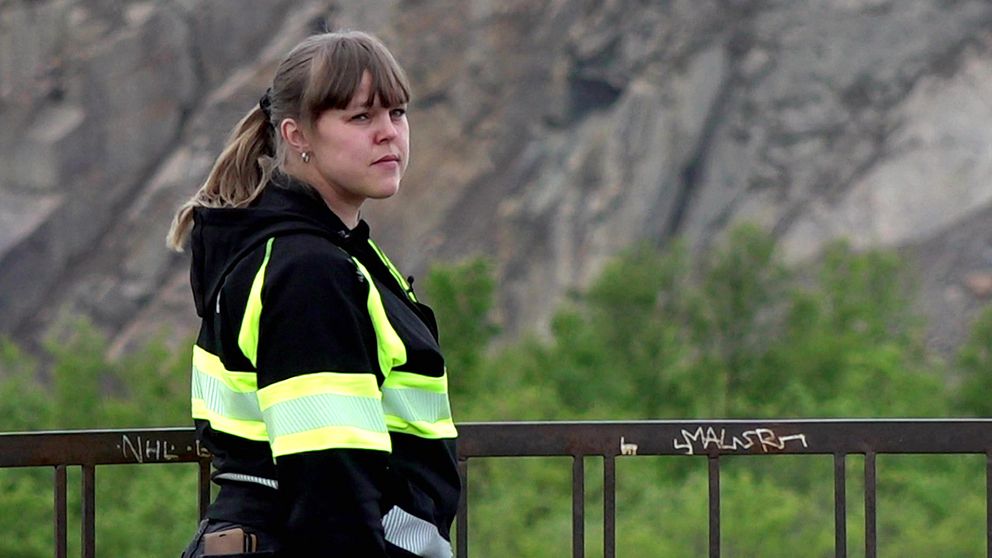 Hanna Svendsen på LKAB:s  gruvområde i Kiruna.