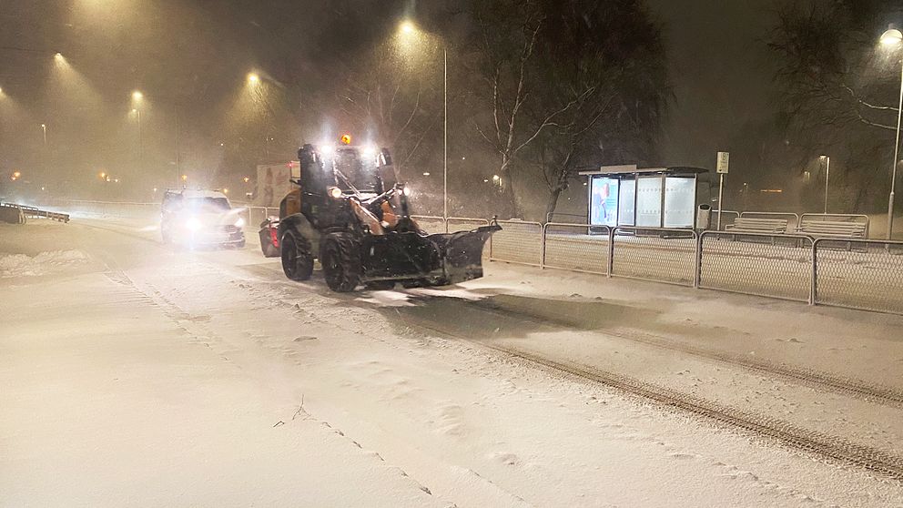 Plogbilar i snön i Göteborg