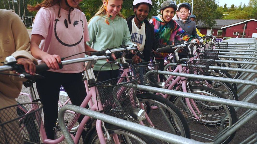 Barn och cyklar