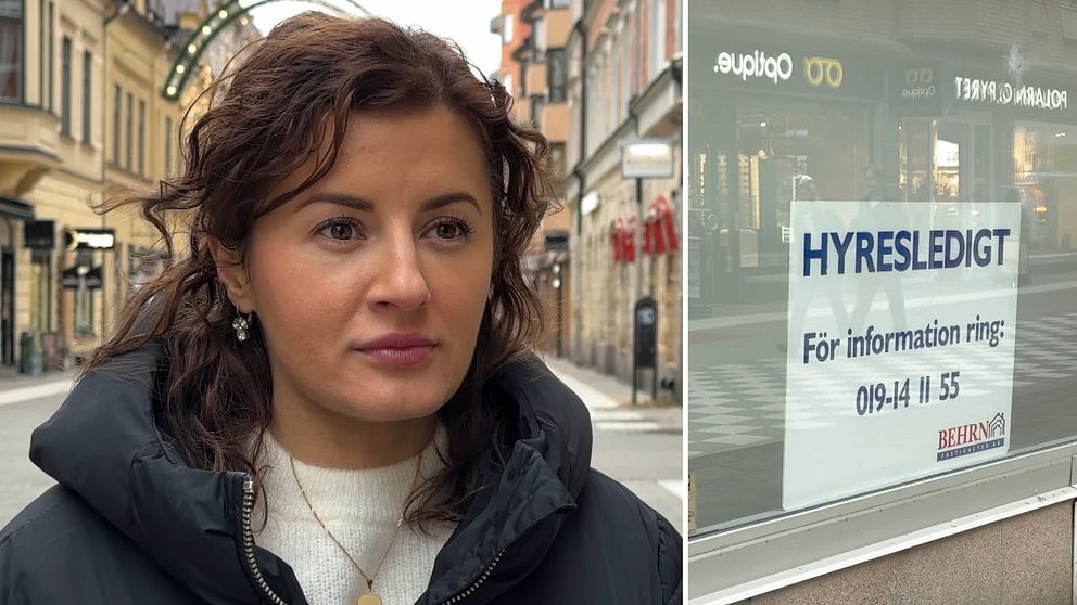 En person står på en gata i en stad med butiker, iklädd en mörk jacka och en ljus tröja. I bakgrunden syns flera byggnader och ett skyltfönster. Till höger visas en affisch med texten ”HYRESLEDIGT” som informerar om tillgänglighet med telefonnummer för mer information.