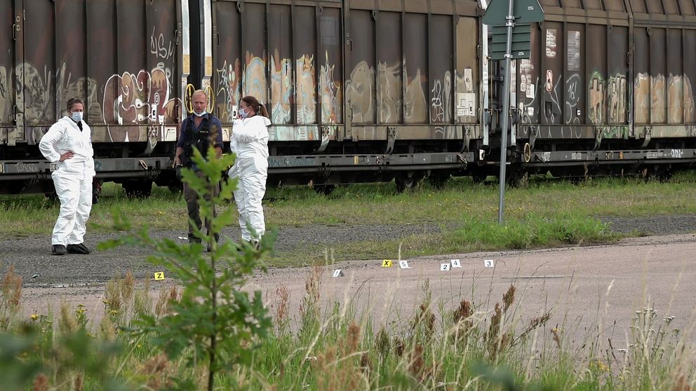 14-åriga Emilia hittades död vid gamla järnvägsstationen i Landskrona i somras. På fredagen avlutades rättegången mot de två flickor som misstänks för mordet – hör mer i klippet ovan.