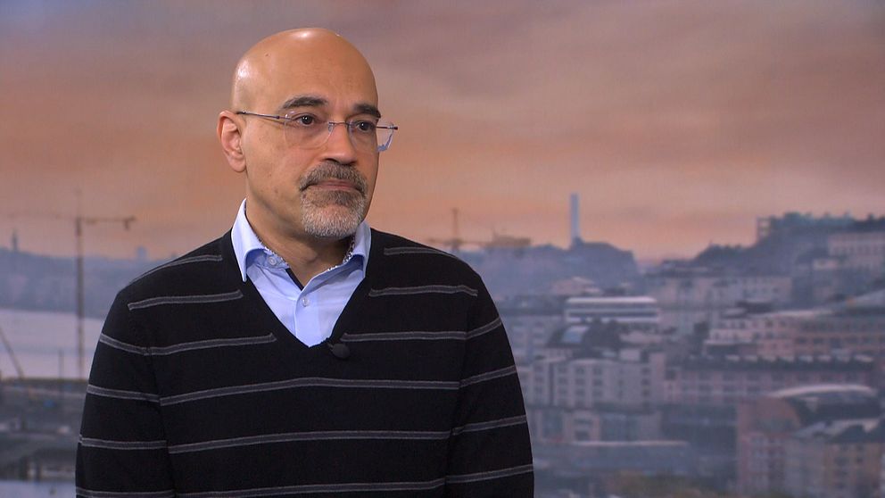 Rouzbeh Parsi, Mellanösternanalytiker