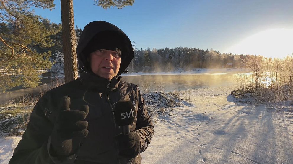 SVT:s reporter Håkan Wikström ute i kylan