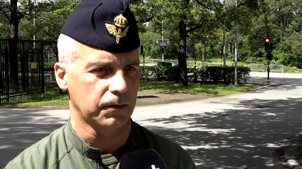 Jonas Wikman, flygvapenchef Försvarsmakten, utomhus