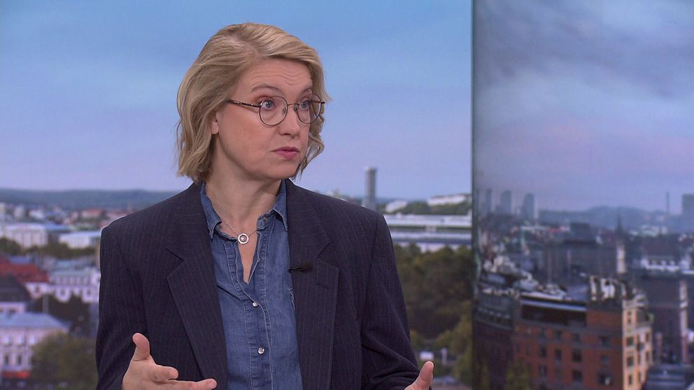 Reporter Marja Grill i studio intervjuas i SVT Morgonstudion.