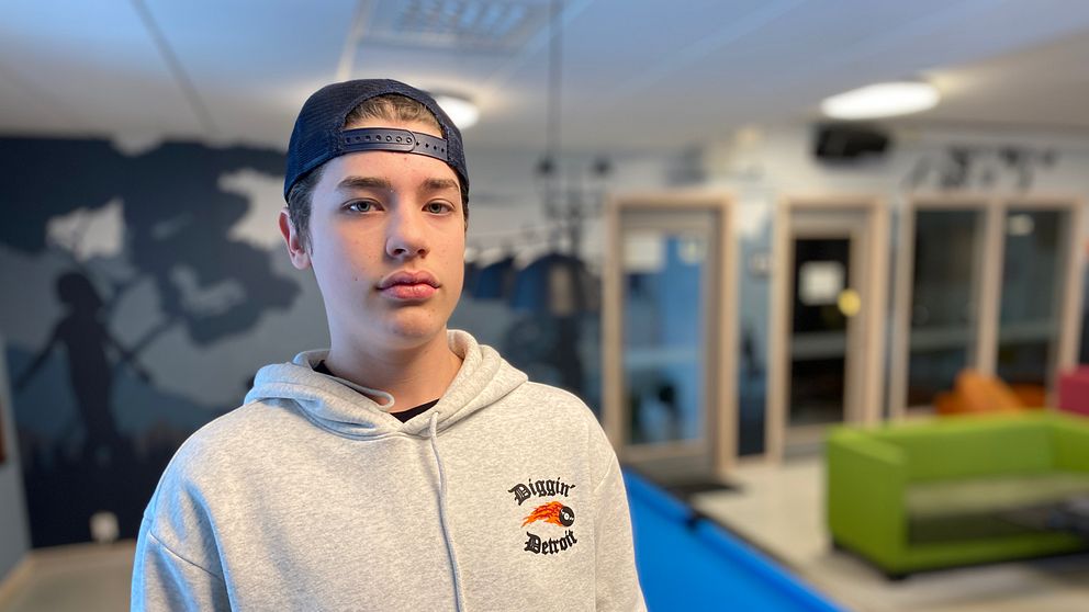Gustav Åhlin 14 år är ofta på fritidsgården i Åby. Han spelar oftast biljard med sina kompisar.