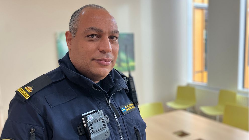 Polis i skola.