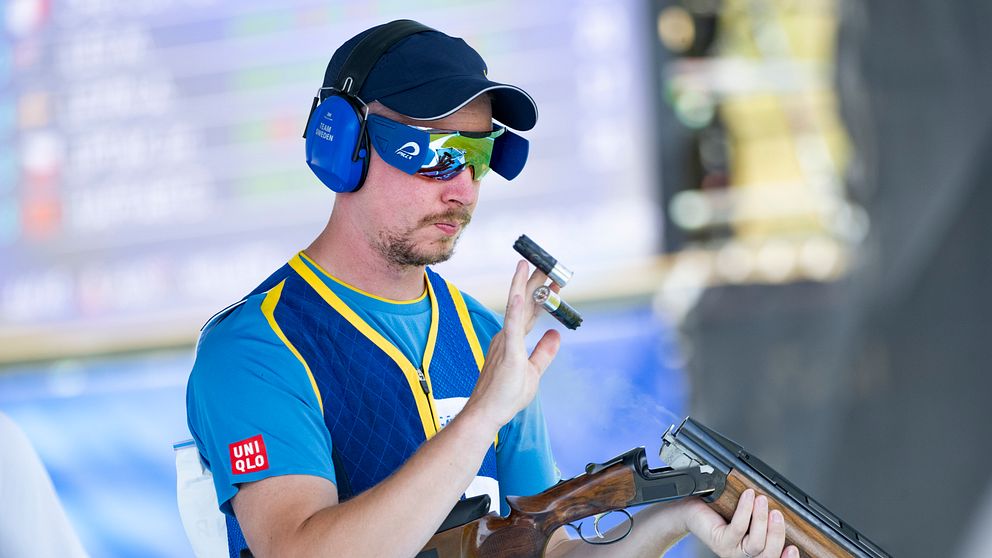 Sveriges Rickard Levin Andersson under kvalet i herrar trap under sommar-OS i Paris 2024.