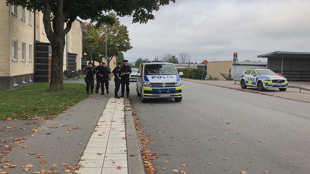 Polisinsats vid Sala backe i Uppsala efter skjutning