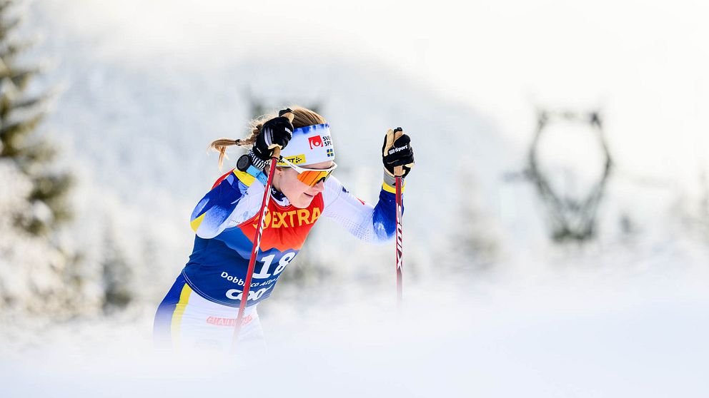 Ebba Andersson är en Sveriges främsta längdåkare.
