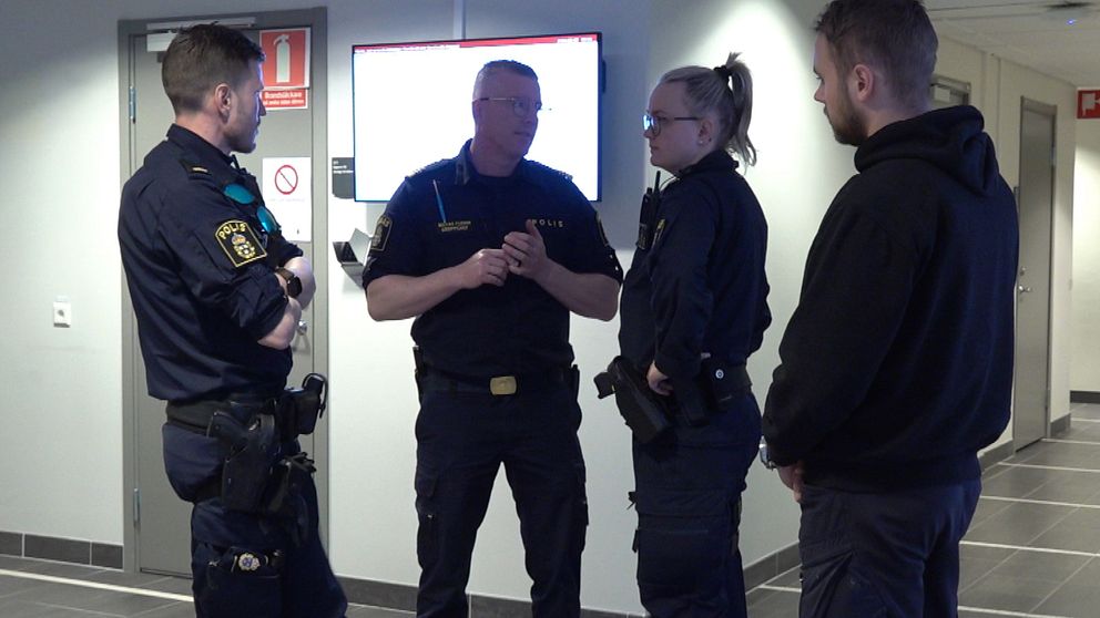 Poliser vid rättegång i Sundsvall