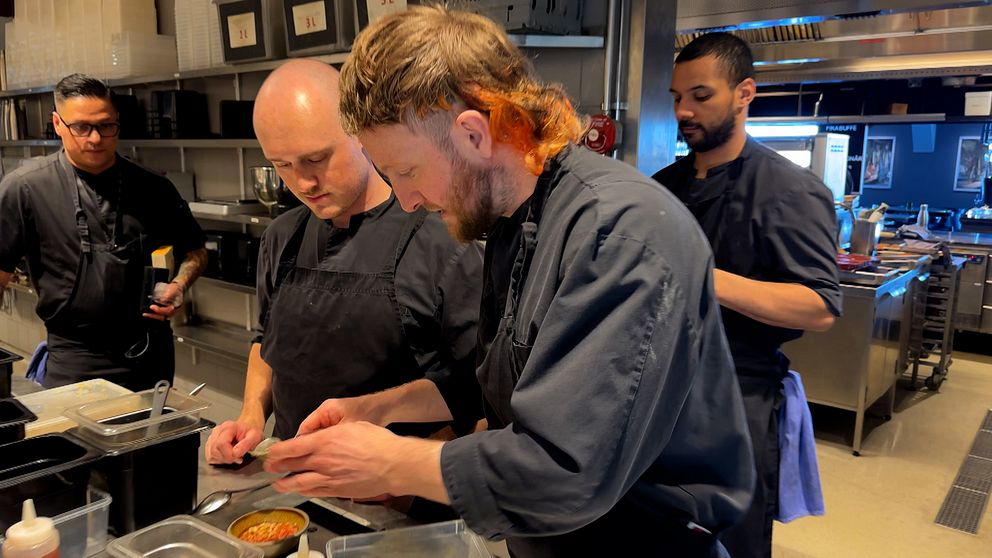 Kocken instruerar svenska kockar