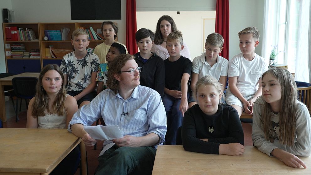 Barn som använder ai i skolan