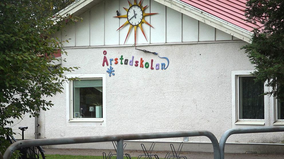 Bild på Årstadskolan utanför Falkenberg