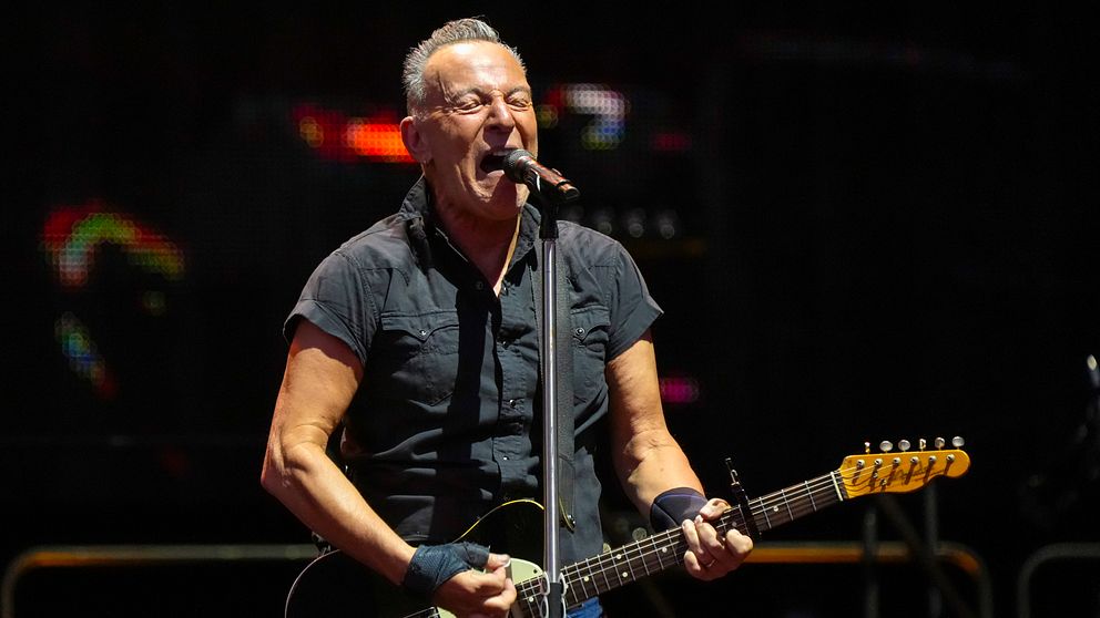 Bruce Springsteen ställer in konserter i USA på inrådan av läkare.