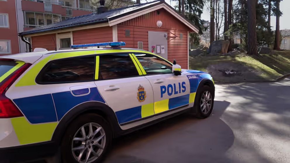 Polisbil på Pettersberg
