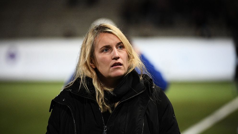 Emma Hayes blir den bäst betalda kvinnliga fotbollstränaren i världen när hon tar över USA.