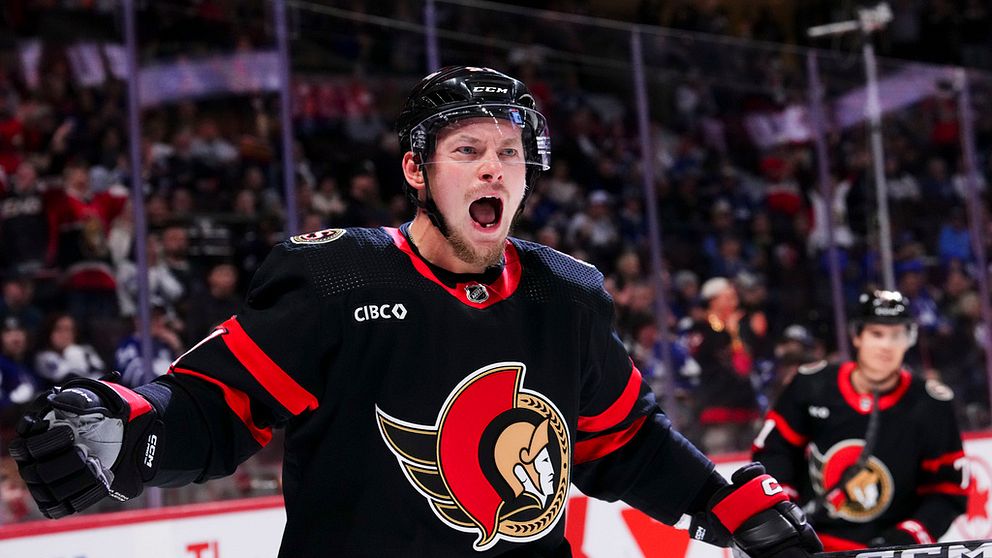 Vladimir Tarasenko går till Florida i en stor trejd i NHL.