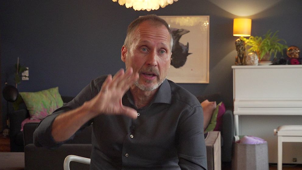 Jukka Törrönen är professor vid Stockholms universitet och forskar i alkohol och droger, vet hur stereotypen om det finska fyllot blev till.