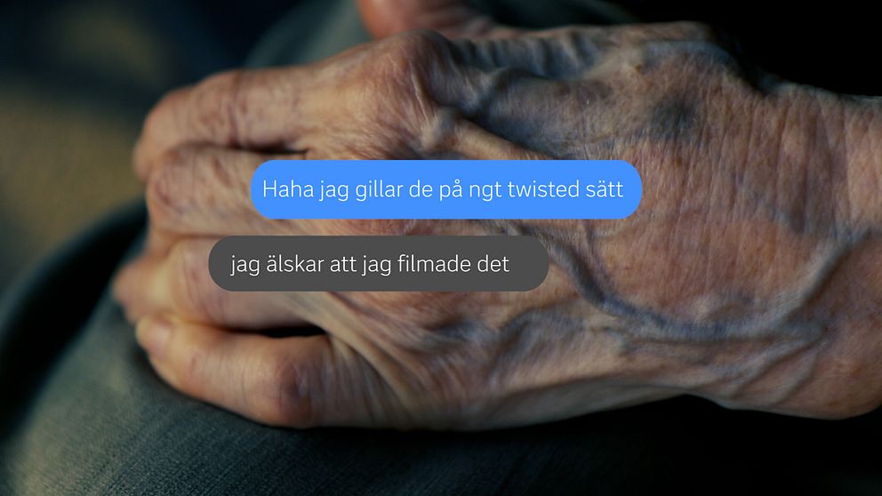 en gammal hand och sms-konversation
