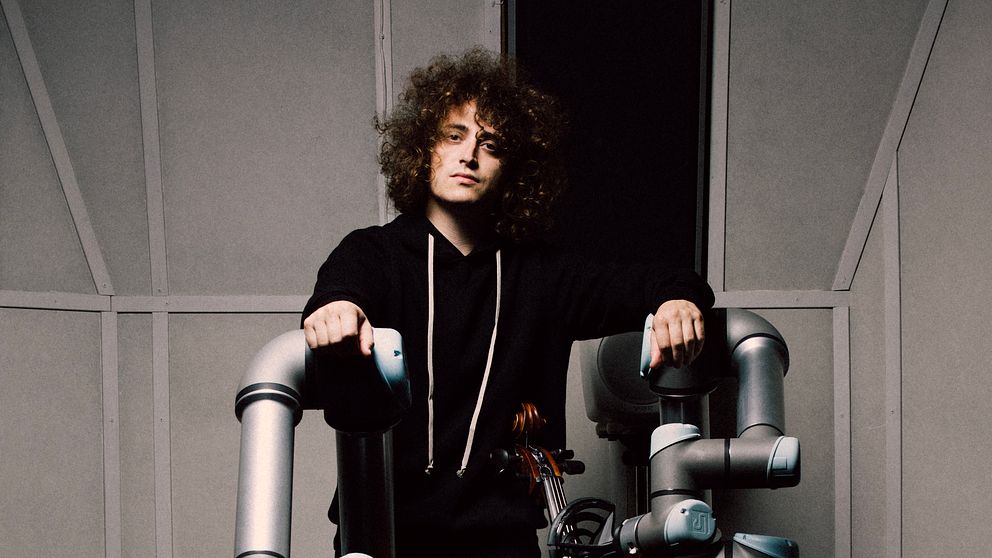 jacob mulrad cellorobot