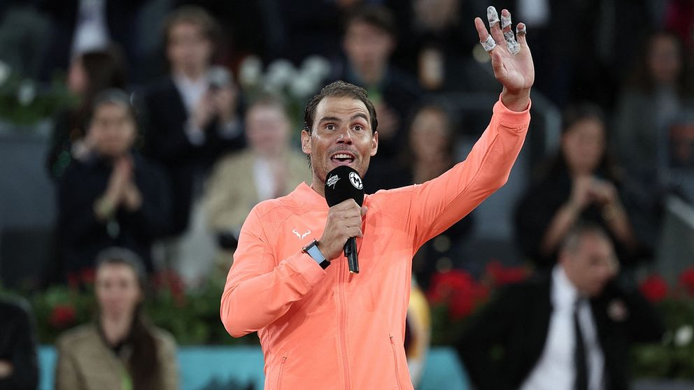 Rafael Nadal höll ett tal till publiken efter uttåget i Madrid.