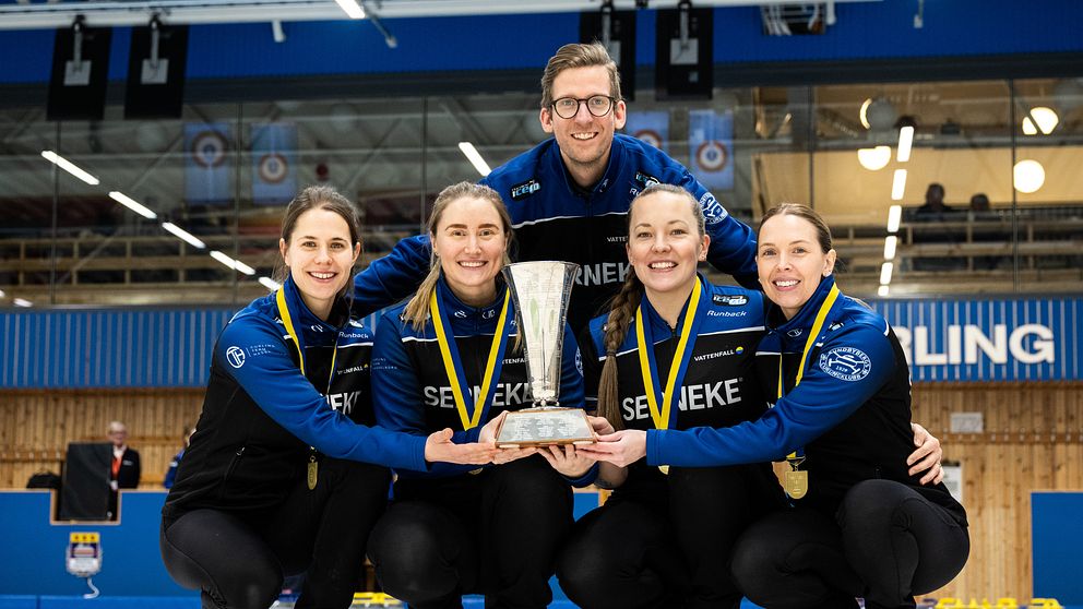 Lag Hasselborg jublar efter SM-guldet 2024 och kommer att representera Sverige på EM 2024.