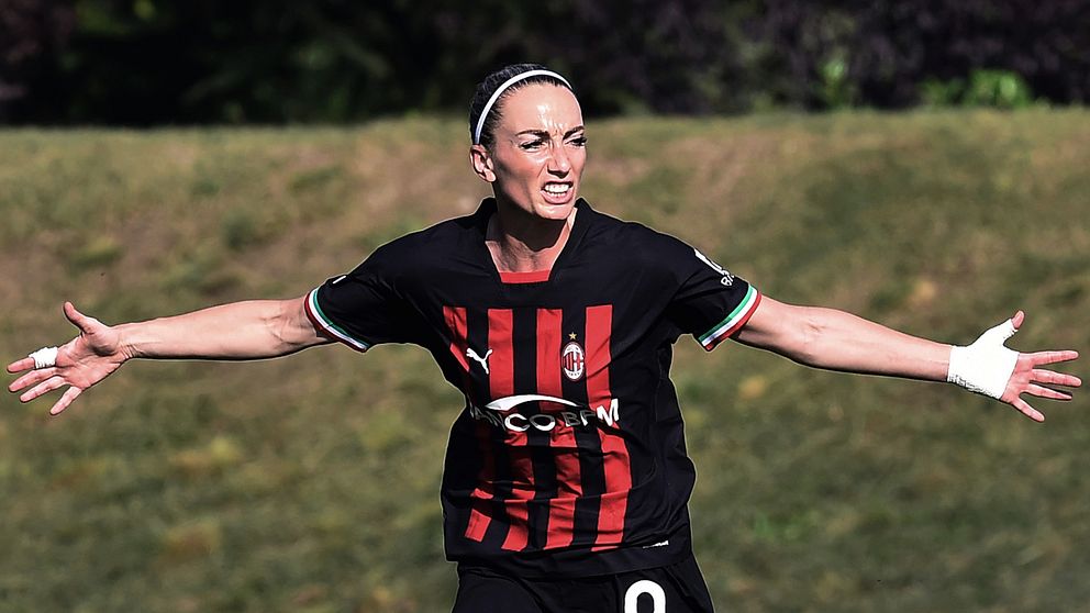 Kosovare Asllani hjälte för Milan.