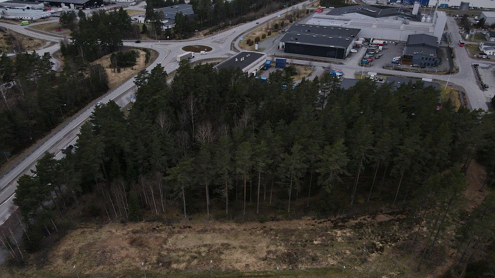 Torsvik, ett industriområde med lediga tomter ovanifrån.