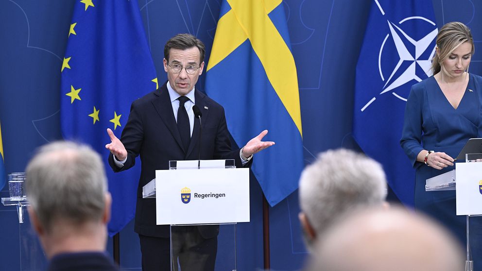 Statsminister Ulf Kristersson och vice statsminister Ebba Busch.