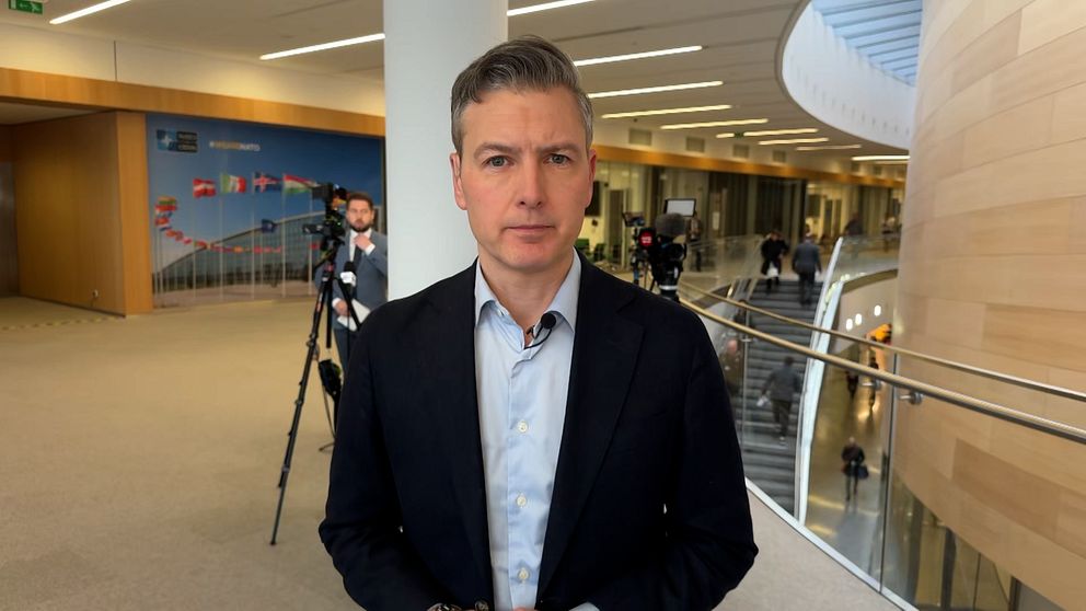 Christoffer Wendick, SVT:s Europakorrespondent, i Bryssel, Belgien i Natohögkvarteret.
