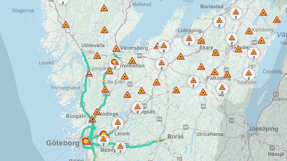Det är många halkvarningar i Västsverige.