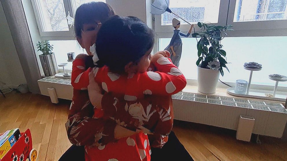 ”Nella” och familjehemsmamman Therése.
