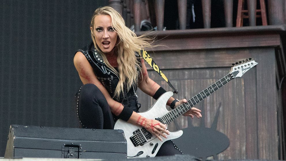 Nita Strauss.