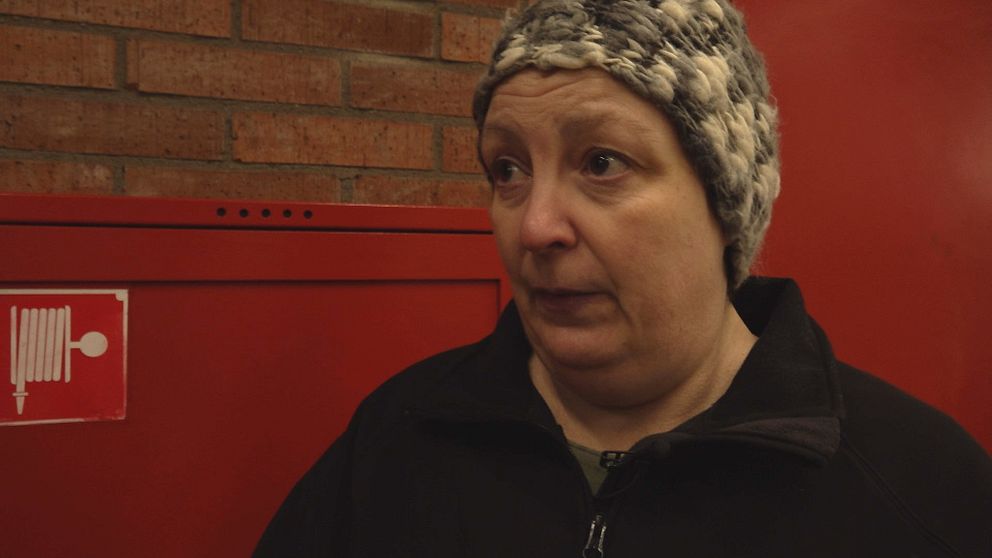 Malin är hemlös och fast på lågtröskelboendet Skarnäcksgården