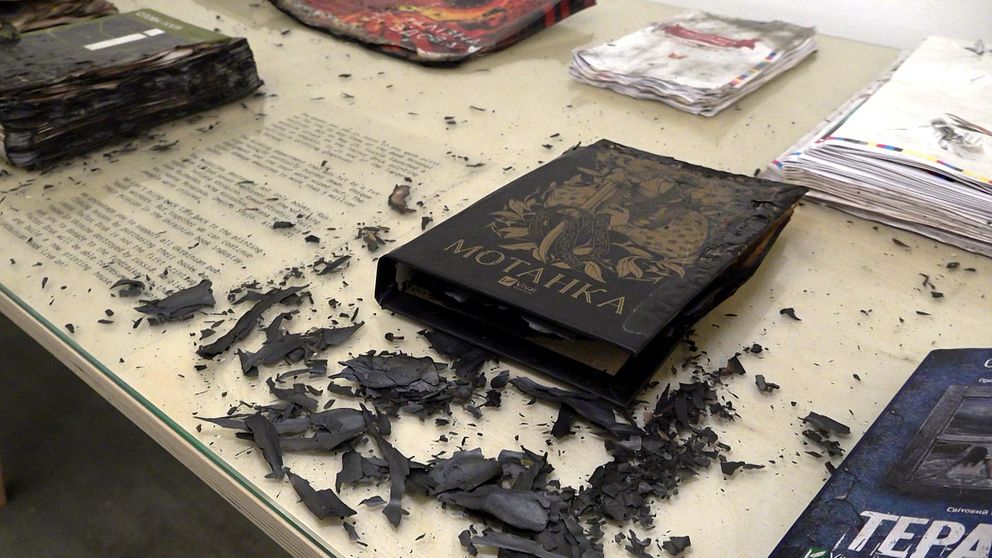 Brända böcker visas på bokfestival i Kiev