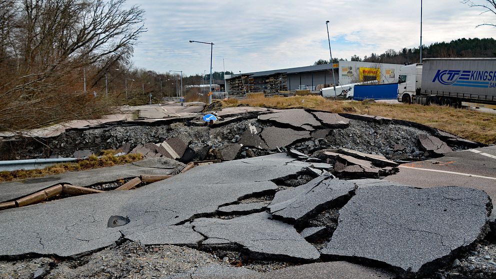 En bild från skredet på E6 i Stenungsund