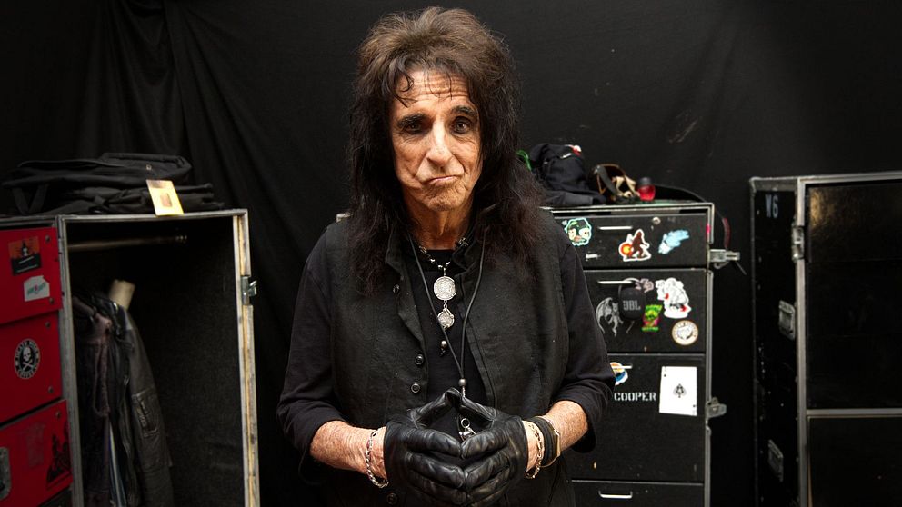 Alice Cooper.