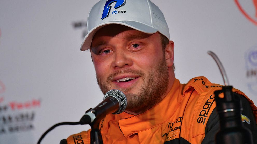 Felix Rosenqvist var snabbast av alla i Indycar-kvalet på Long Beach.