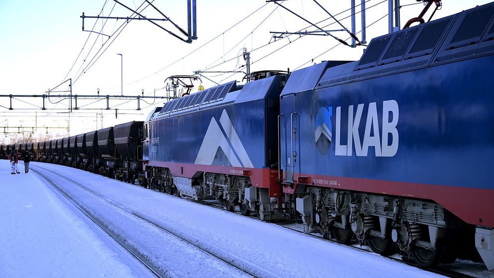 Bild på LKAB:s malmtåg.