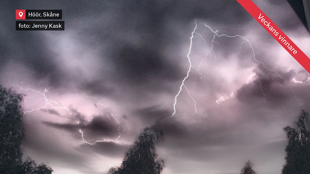 Blixt över Höör i Skåne den 2 maj.
