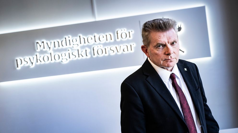 Bilden föreställer Magnus Hjort, generaldirektör vid myndigheten för psykologiskt försvar.