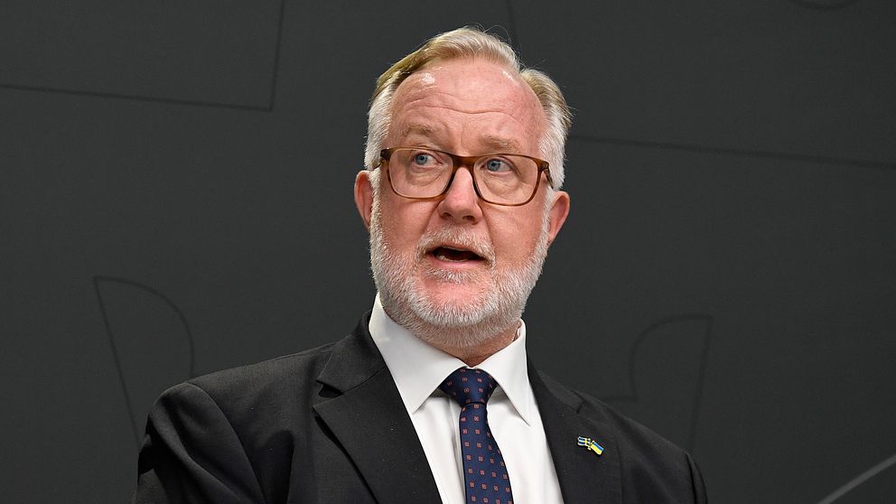 Bild på Liberalernas partiledere tillika utbildningsminister Johan Pehrson.