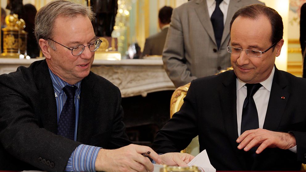 Googles chef Eric Schmidt och Frankrikes president Francois Hollande.