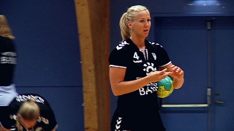 Maja Eriksson är handbollsproffs i danska Holstebro.