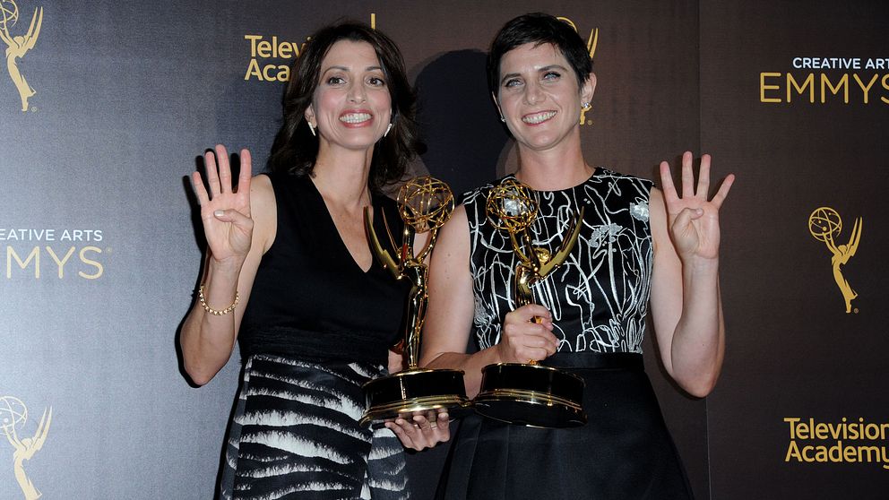 Regissörerna Laura Ricciardi och Moira Demos fick fyra priser för sin dokumentärserie ”Making a murderer”.