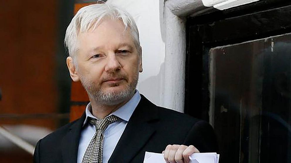 Assange kommer förhöras 17 oktober